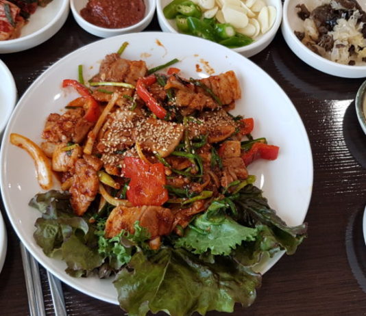Korean food: Spicy Stir-Fried Pork with side dishes