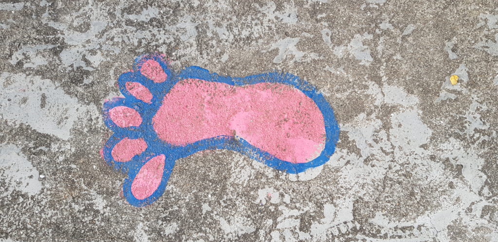 Pink footstep in Seosan-dong in Mokpo, South Korea