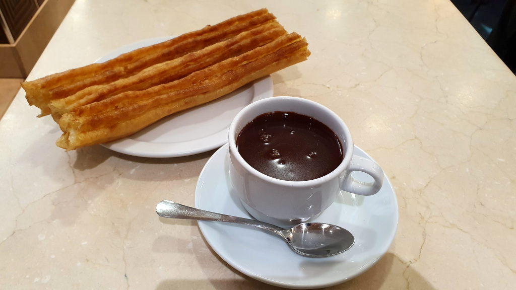 Hot Chocolate with Porras at Los Artesanos in Madrid, Spain