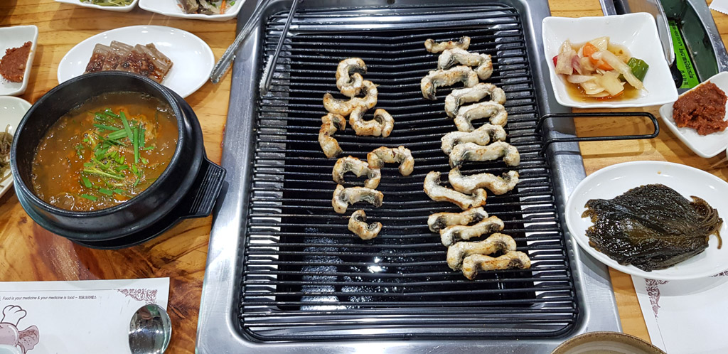 Korean Food: Grilled Eel