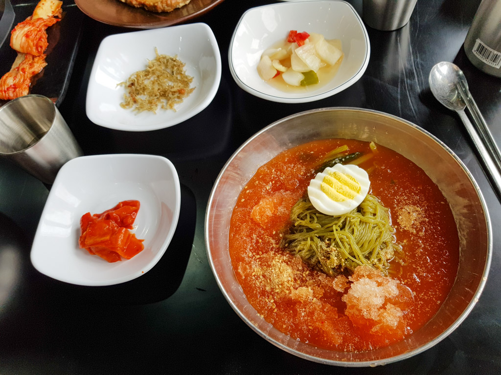Korean Food: Naengmyeon