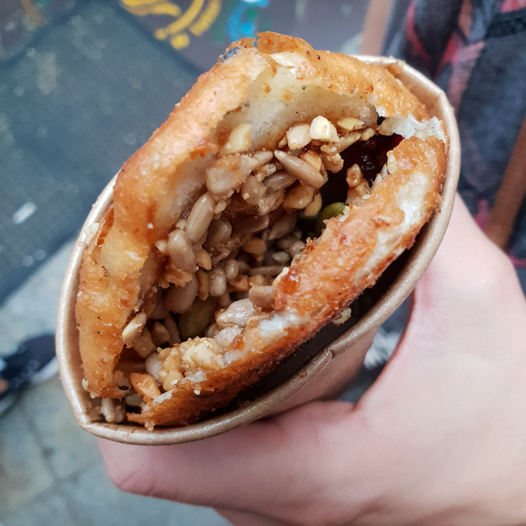 Korean street food: Busan hotteok